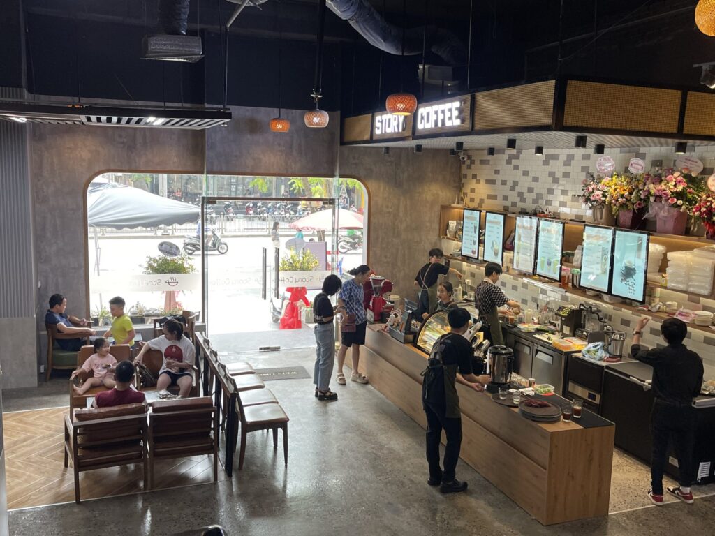 Đào tạo thi công - setup quán bởi đào tạo HM