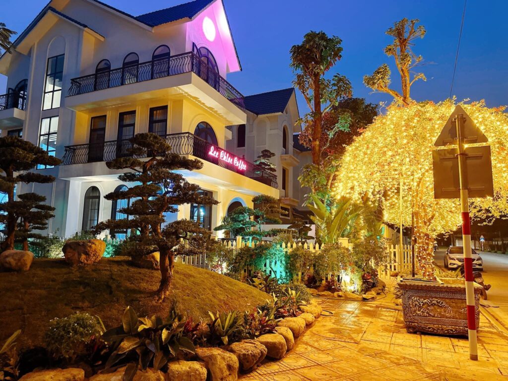 LeeChloe-Đào tạo HM thiết kế thi công setup quán hỗ trợ trang trí decor sân vườn